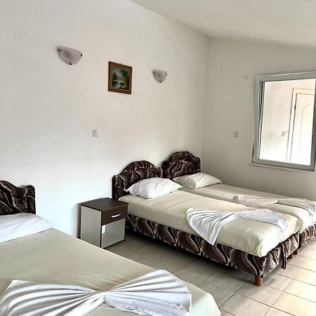 Apartments Vila Fata ウルツィニ エクステリア 写真
