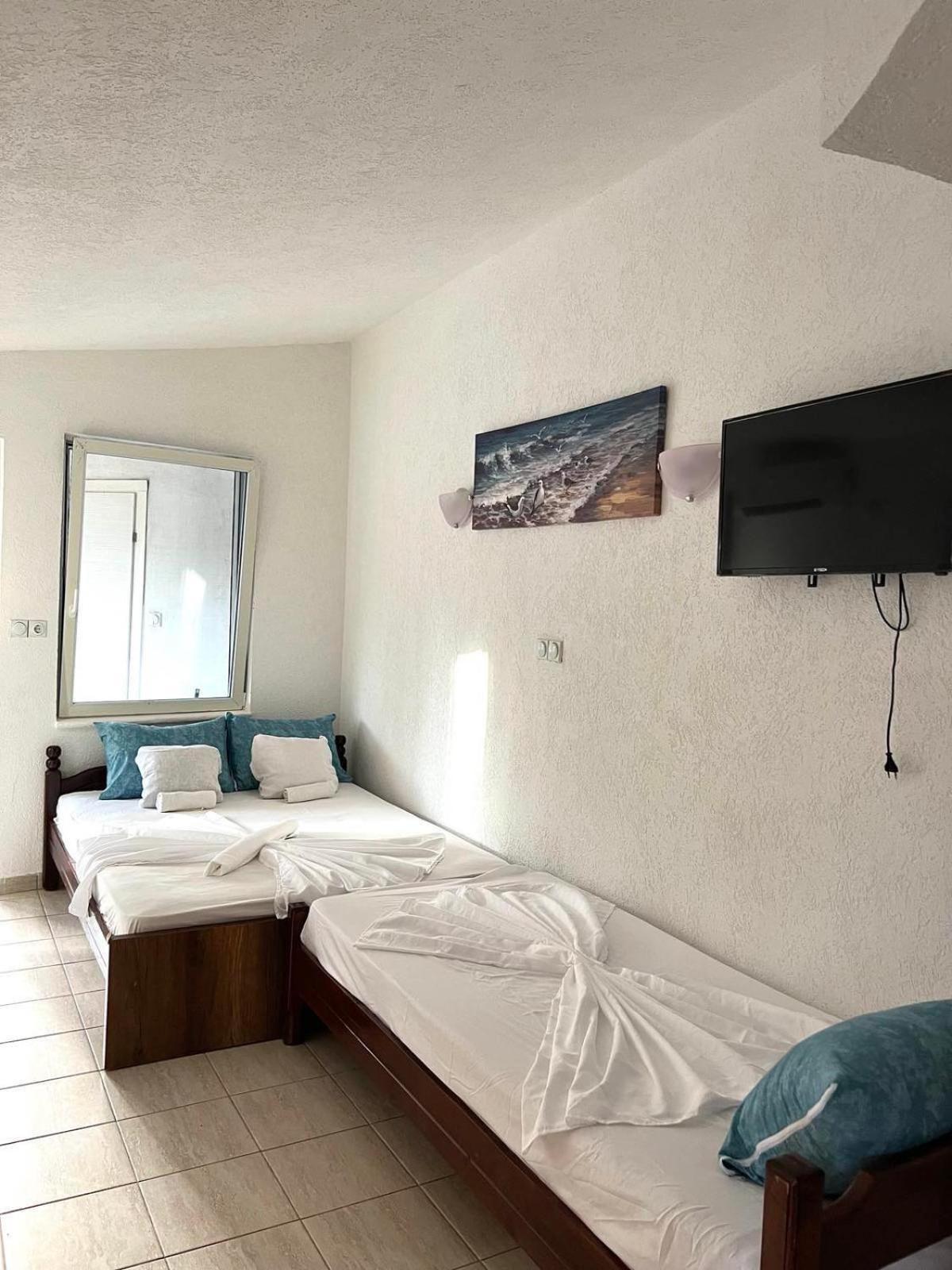 Apartments Vila Fata ウルツィニ エクステリア 写真