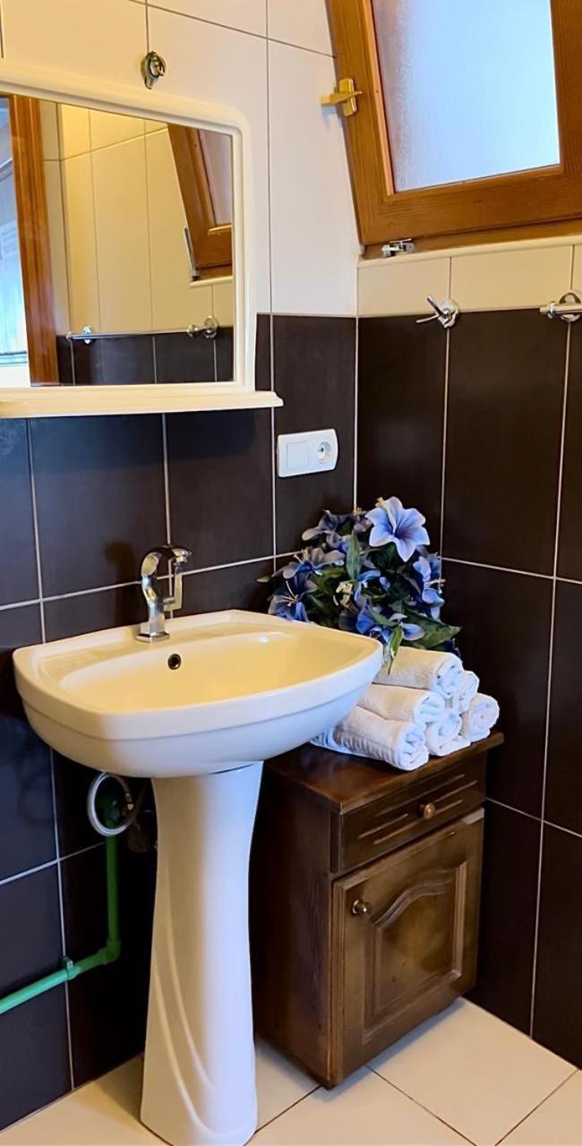 Apartments Vila Fata ウルツィニ エクステリア 写真