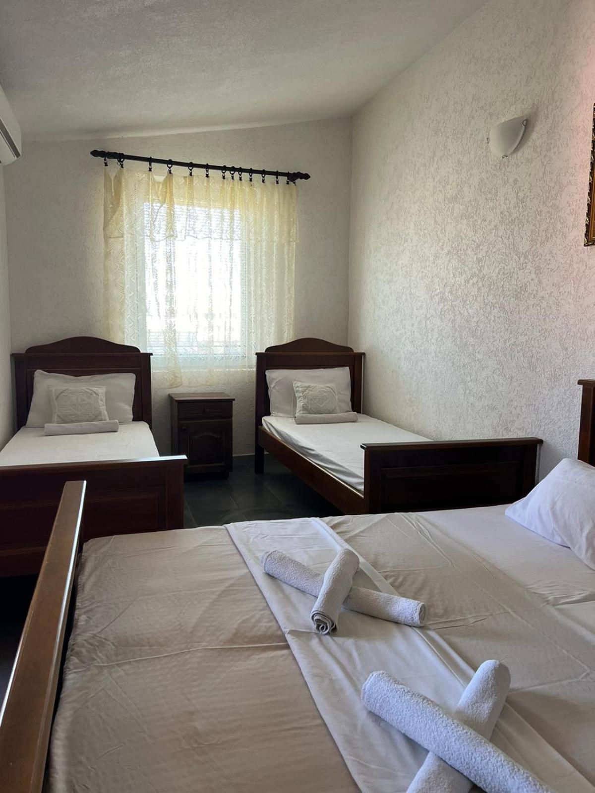 Apartments Vila Fata ウルツィニ エクステリア 写真